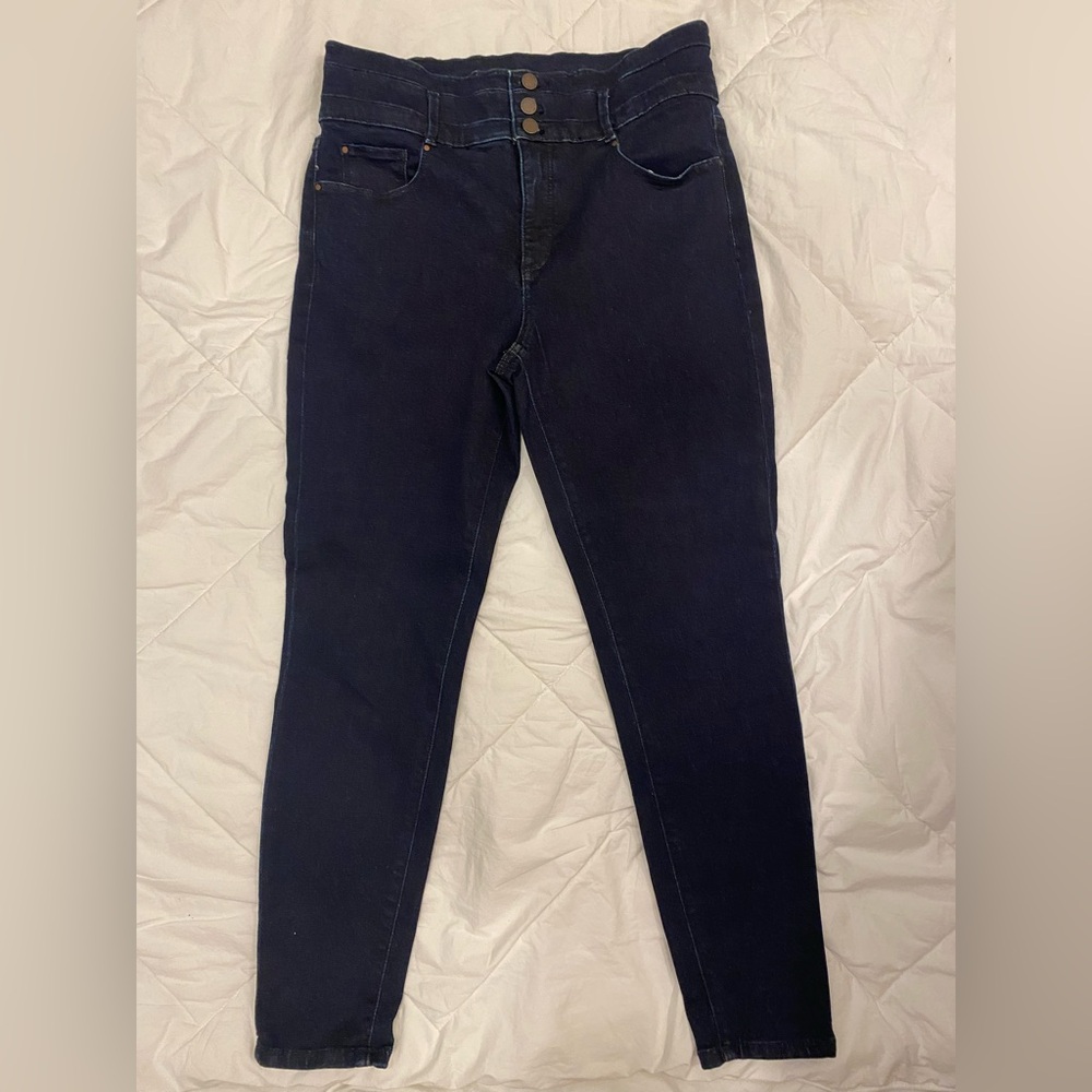 Excellent condition! Ann Taylor jeans, size 12